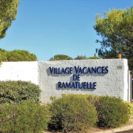 Kompleks wypoczynkowy Village De - Le Sentier Des Pins Ramatuelle